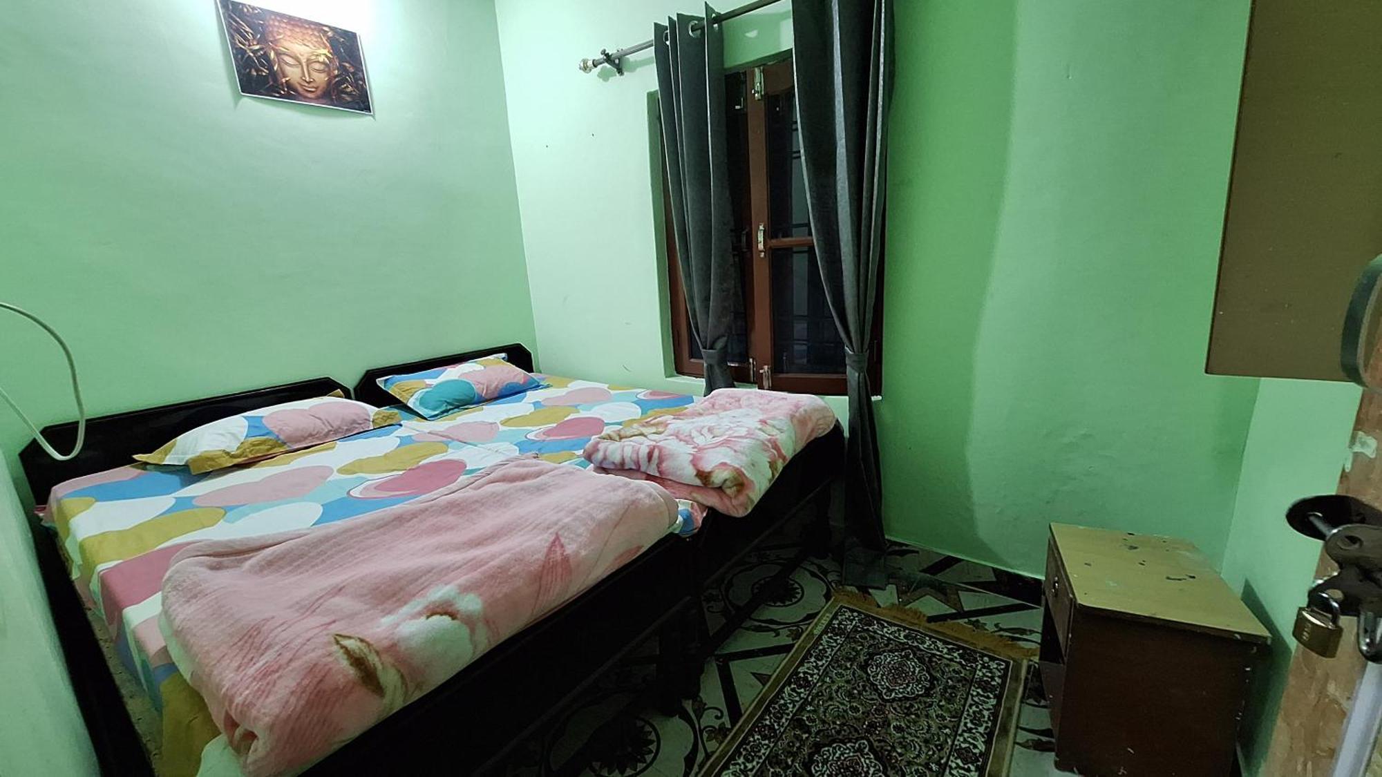 Tathastu Bir -Homestay ,Dorm,Hostel Exteriör bild