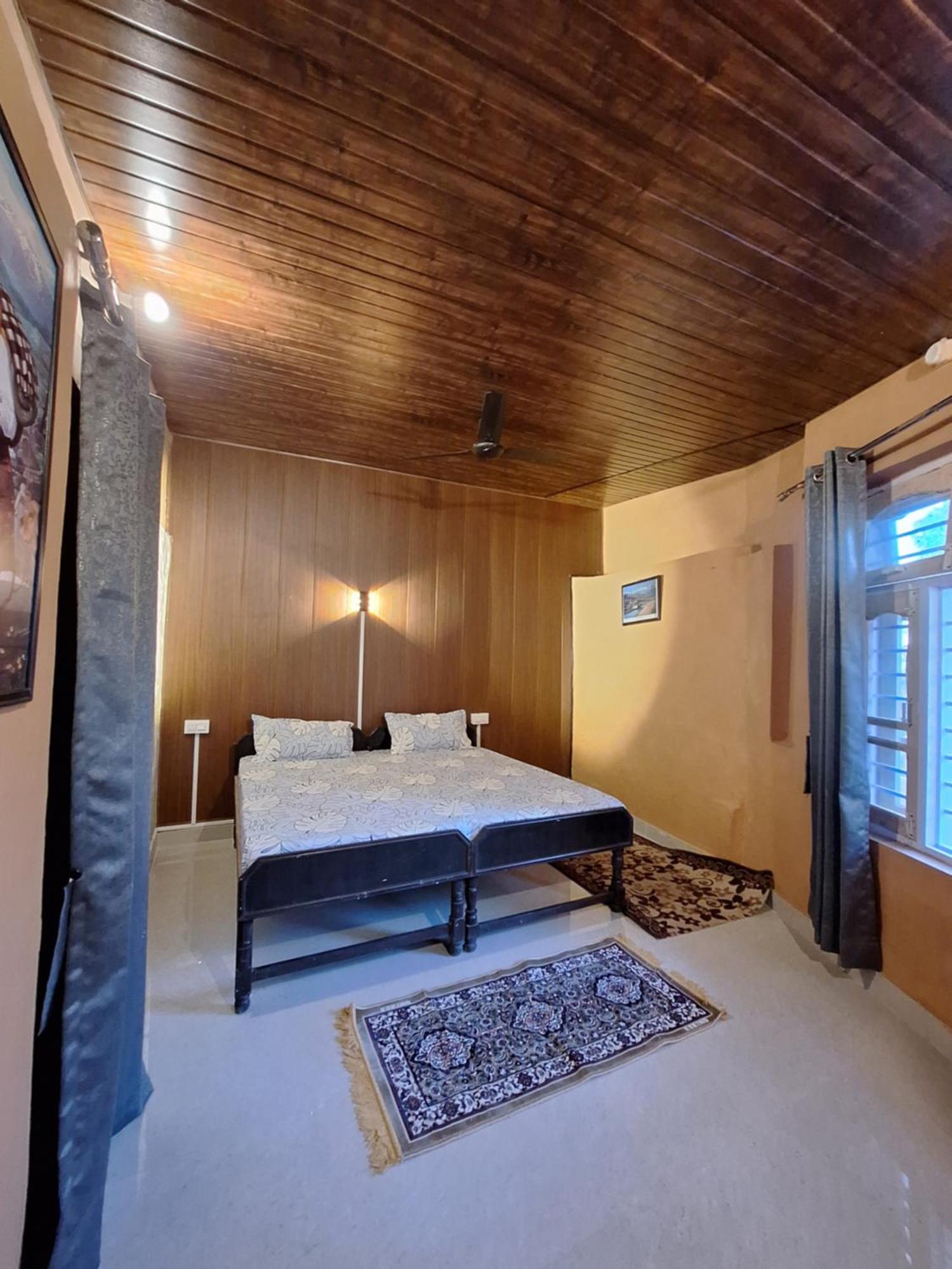 Tathastu Bir -Homestay ,Dorm,Hostel Exteriör bild