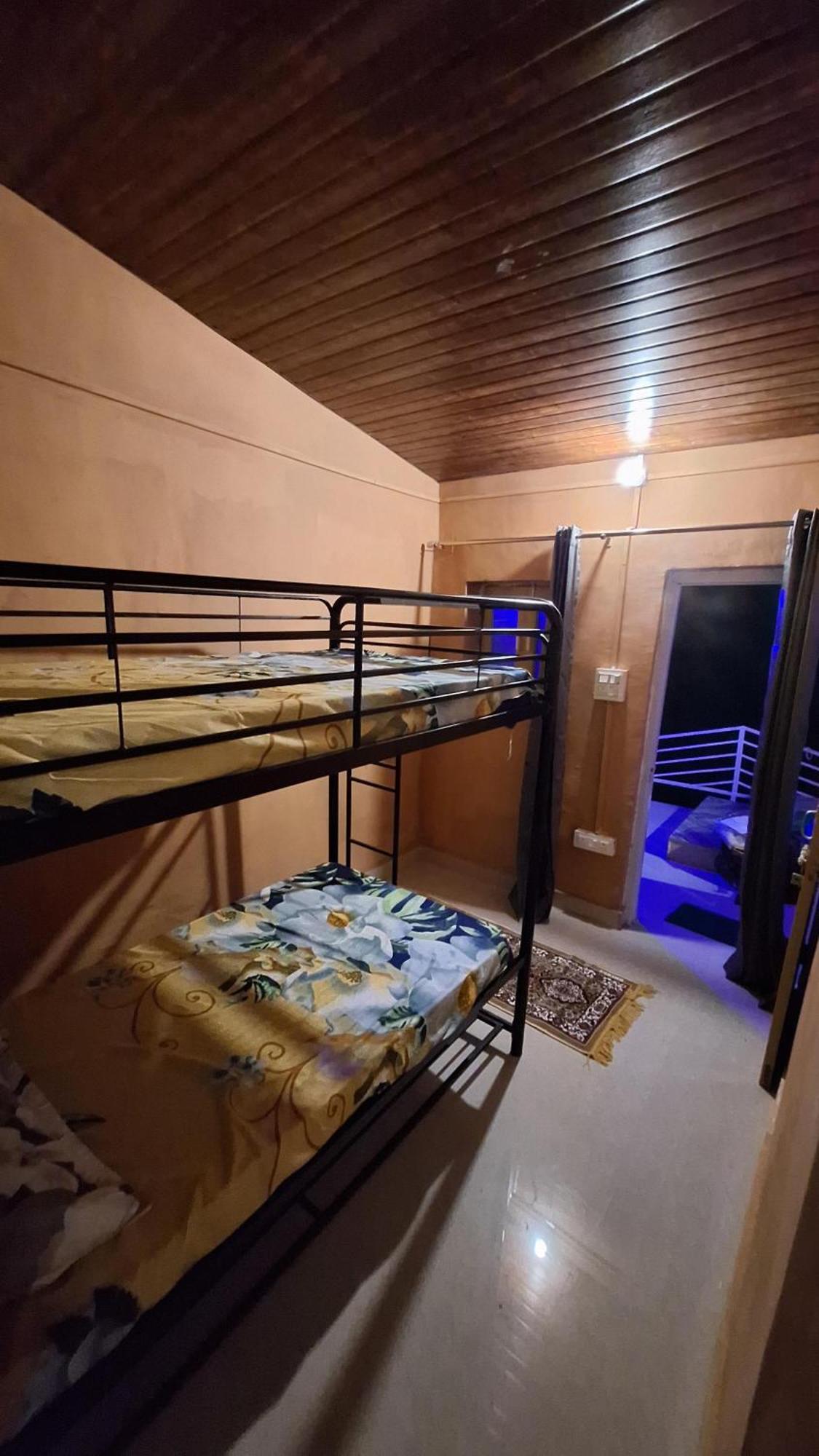 Tathastu Bir -Homestay ,Dorm,Hostel Exteriör bild