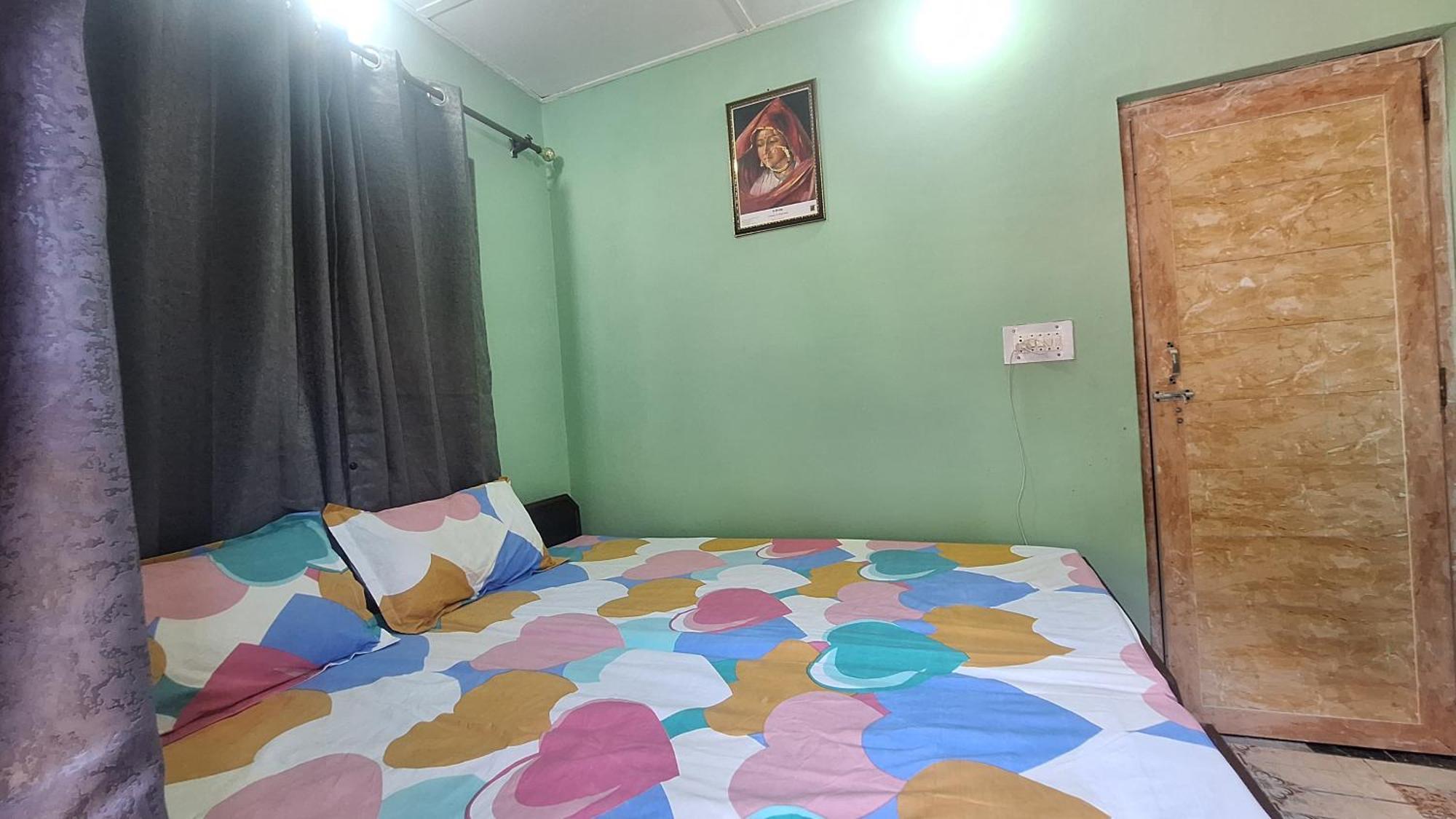 Tathastu Bir -Homestay ,Dorm,Hostel Exteriör bild